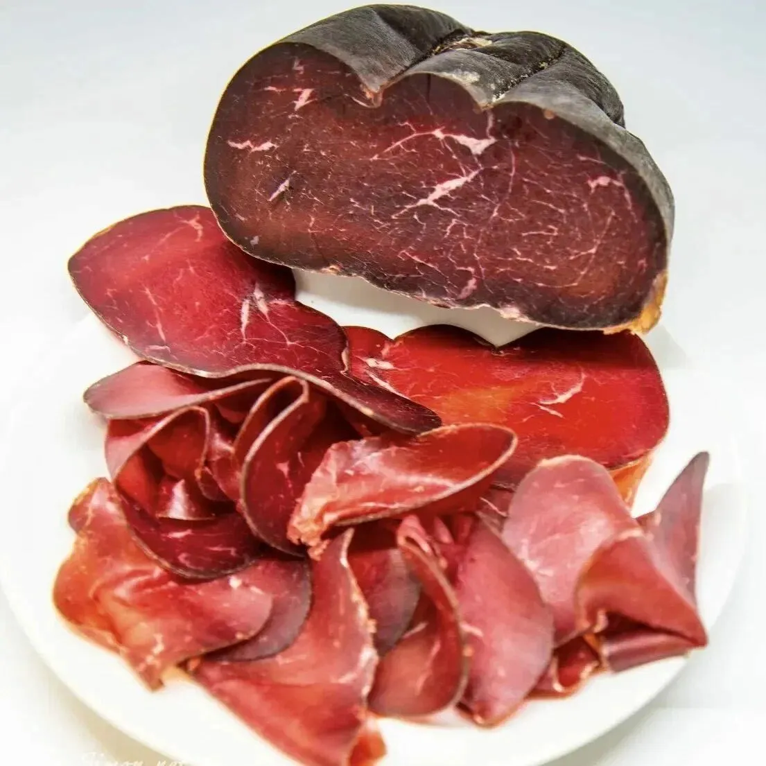Хамон из говядины Cecina (Сесина) 12-14 месяцев выдержки 1 кг