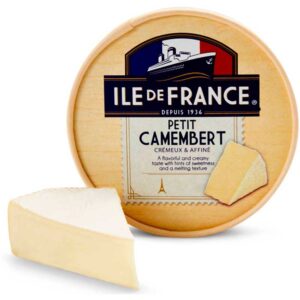 Мягкий сыр с белой плесенью «Камамбер по французскому рецепту» ( Petit Camembert Ile De France) из коровьего молока/ штучный 125гр.